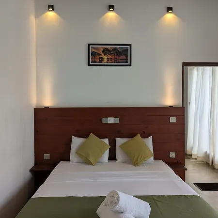 Tranquil Edge Villa-2